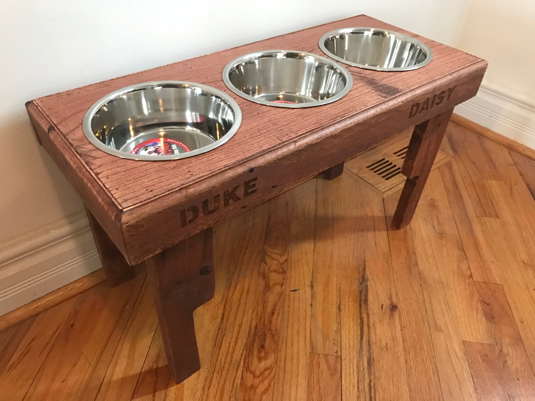 Reclaimed pallet raised dog bowl stand pet feeding station 3 Bowls inc –  Rustic Pallet Products